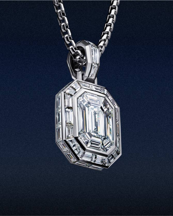 High Jewelry unique pieces, pavé-set diamond Oval Link necklace, 2023.