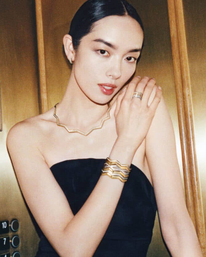 Fei Fei Sun wearing David Yurman Zig Zag Stax jewelry.