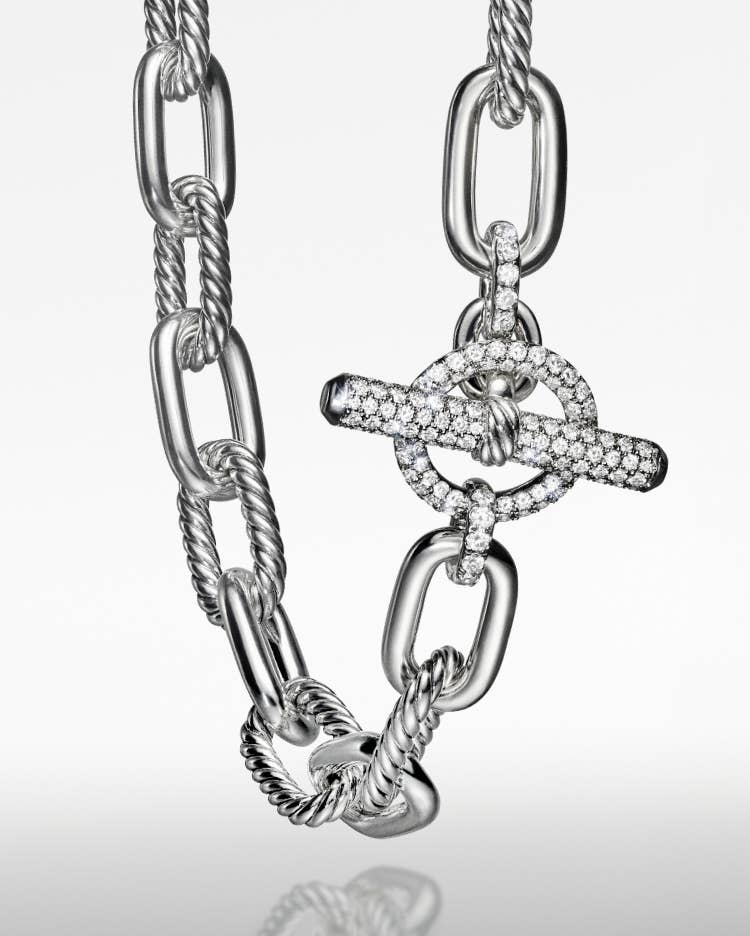 Collier chaîne à fermoir en T DY Madison® en argent massif avec diamants.