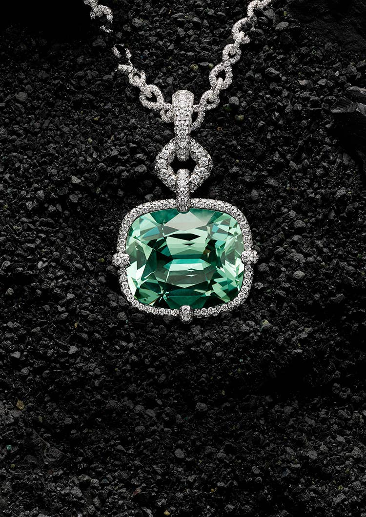 Discover our High Jewelry Collections